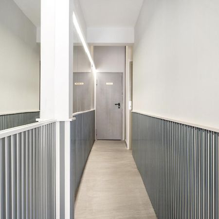 Madriver Apartamentos Reformados Con Parking Gratuito Exteriör bild