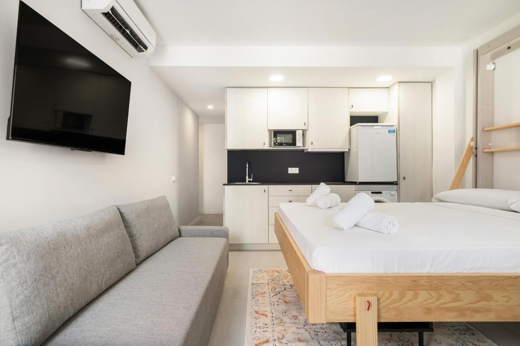 Madriver Apartamentos Reformados Con Parking Gratuito Exteriör bild