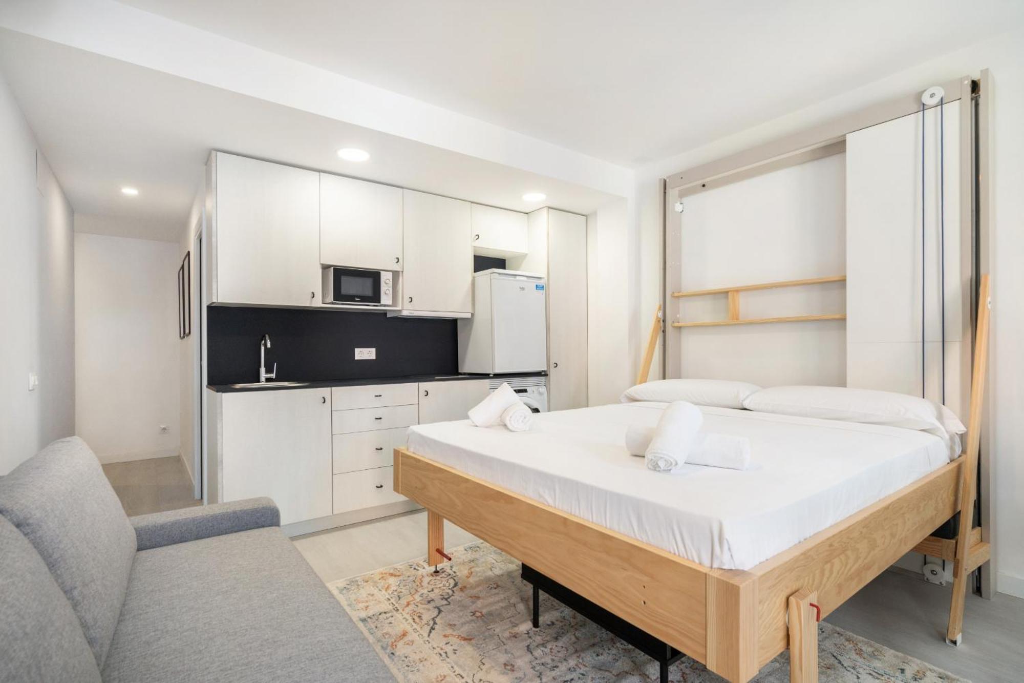 Madriver Apartamentos Reformados Con Parking Gratuito Exteriör bild