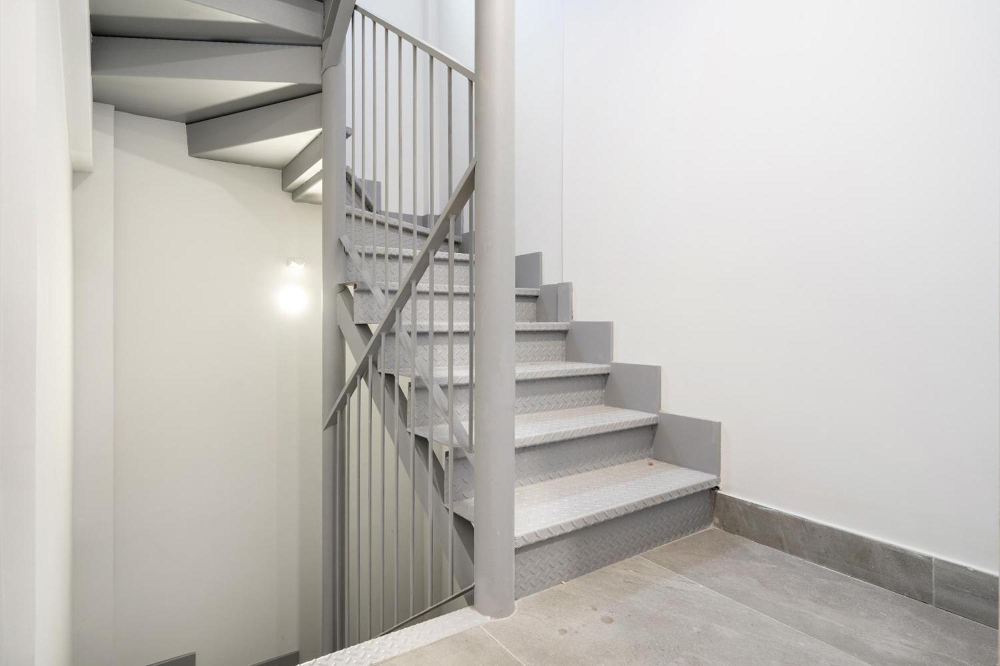 Madriver Apartamentos Reformados Con Parking Gratuito Exteriör bild