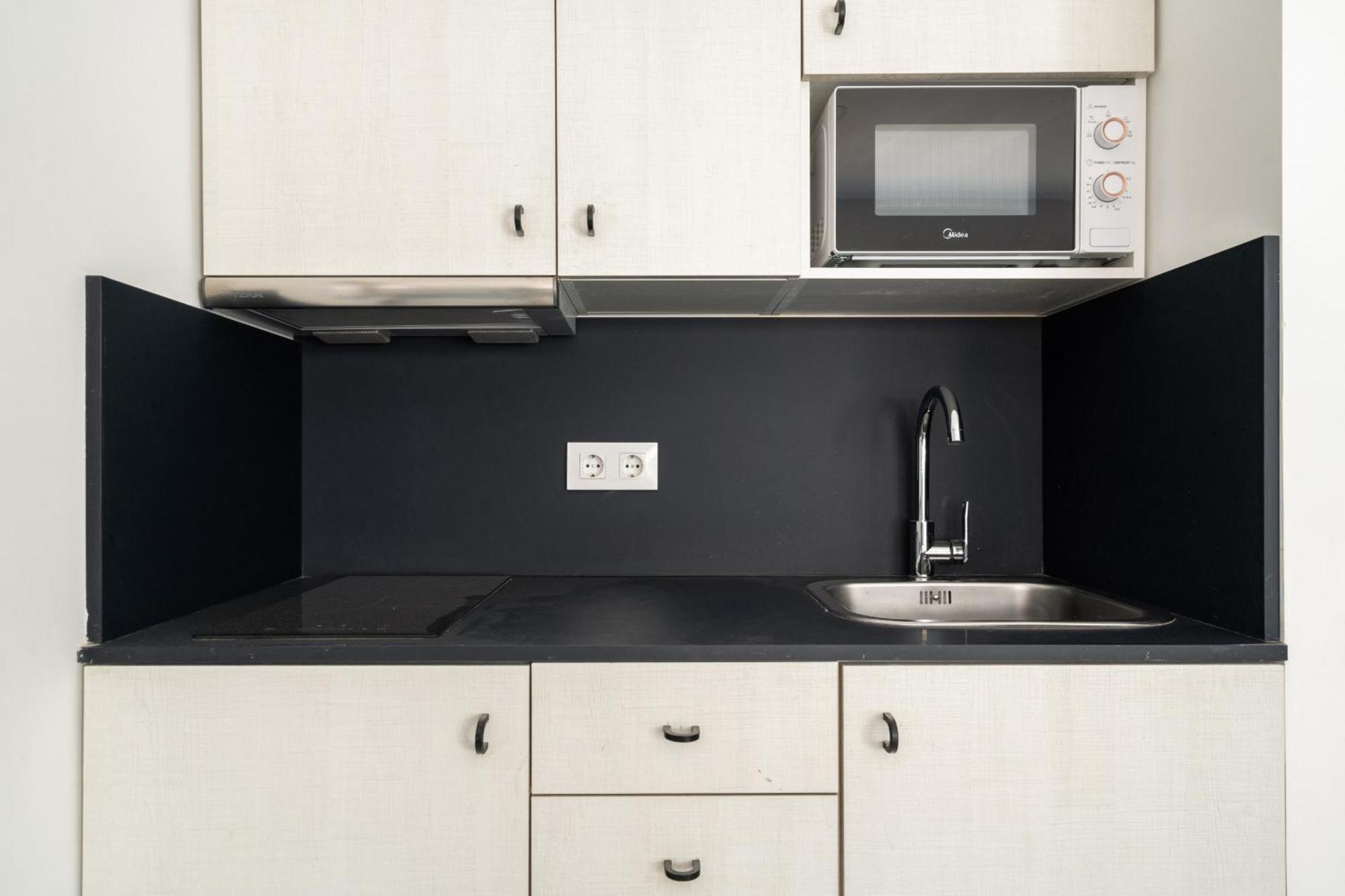 Madriver Apartamentos Reformados Con Parking Gratuito Exteriör bild