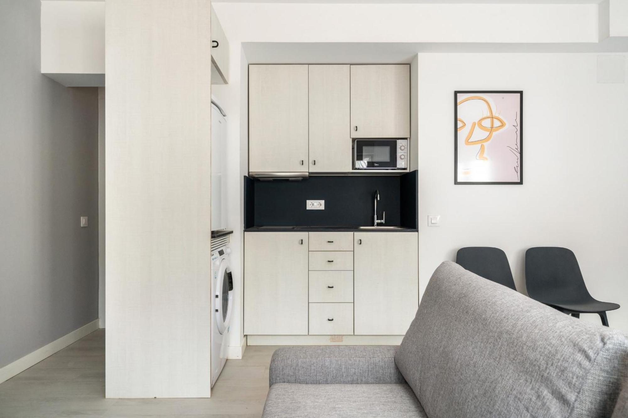 Madriver Apartamentos Reformados Con Parking Gratuito Exteriör bild
