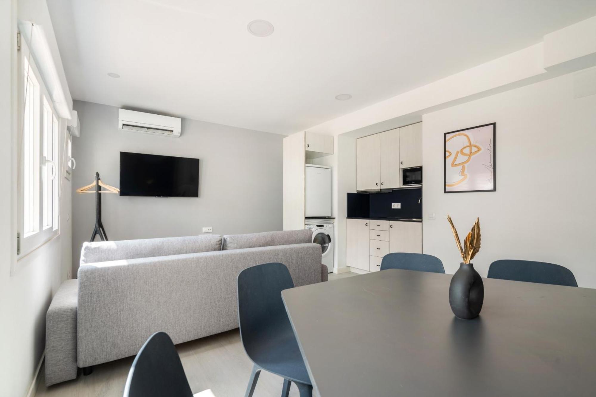 Madriver Apartamentos Reformados Con Parking Gratuito Exteriör bild
