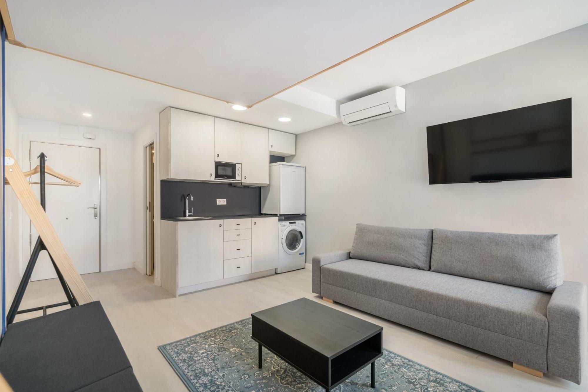 Madriver Apartamentos Reformados Con Parking Gratuito Exteriör bild
