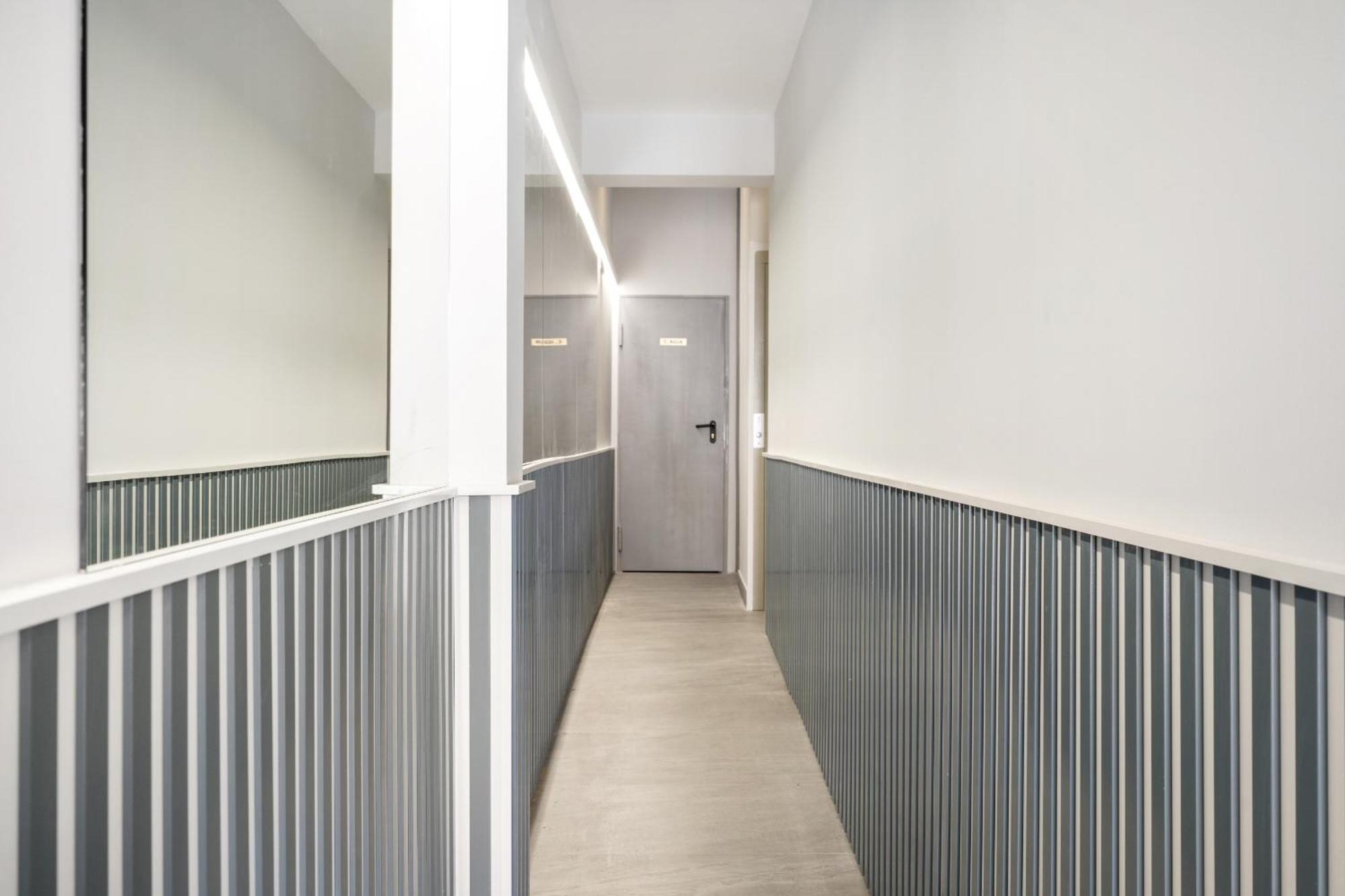 Madriver Apartamentos Reformados Con Parking Gratuito Exteriör bild