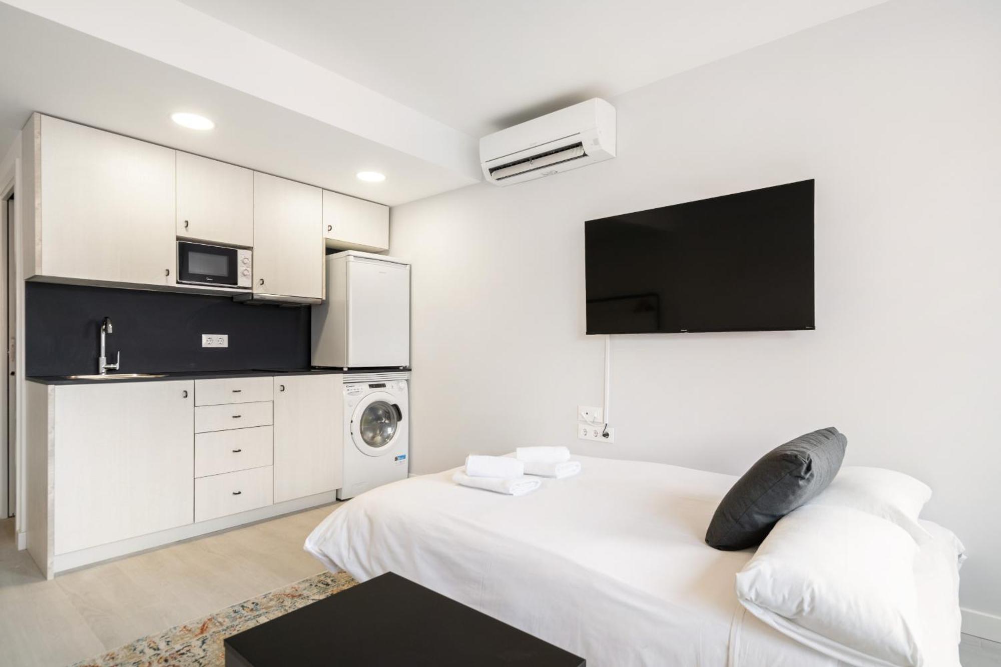 Madriver Apartamentos Reformados Con Parking Gratuito Exteriör bild