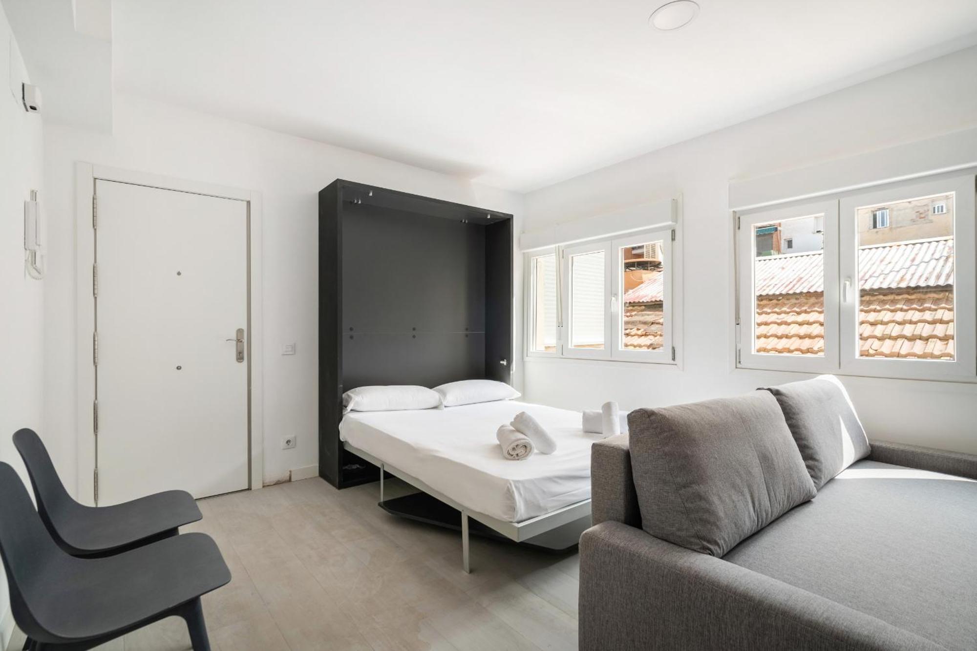 Madriver Apartamentos Reformados Con Parking Gratuito Exteriör bild