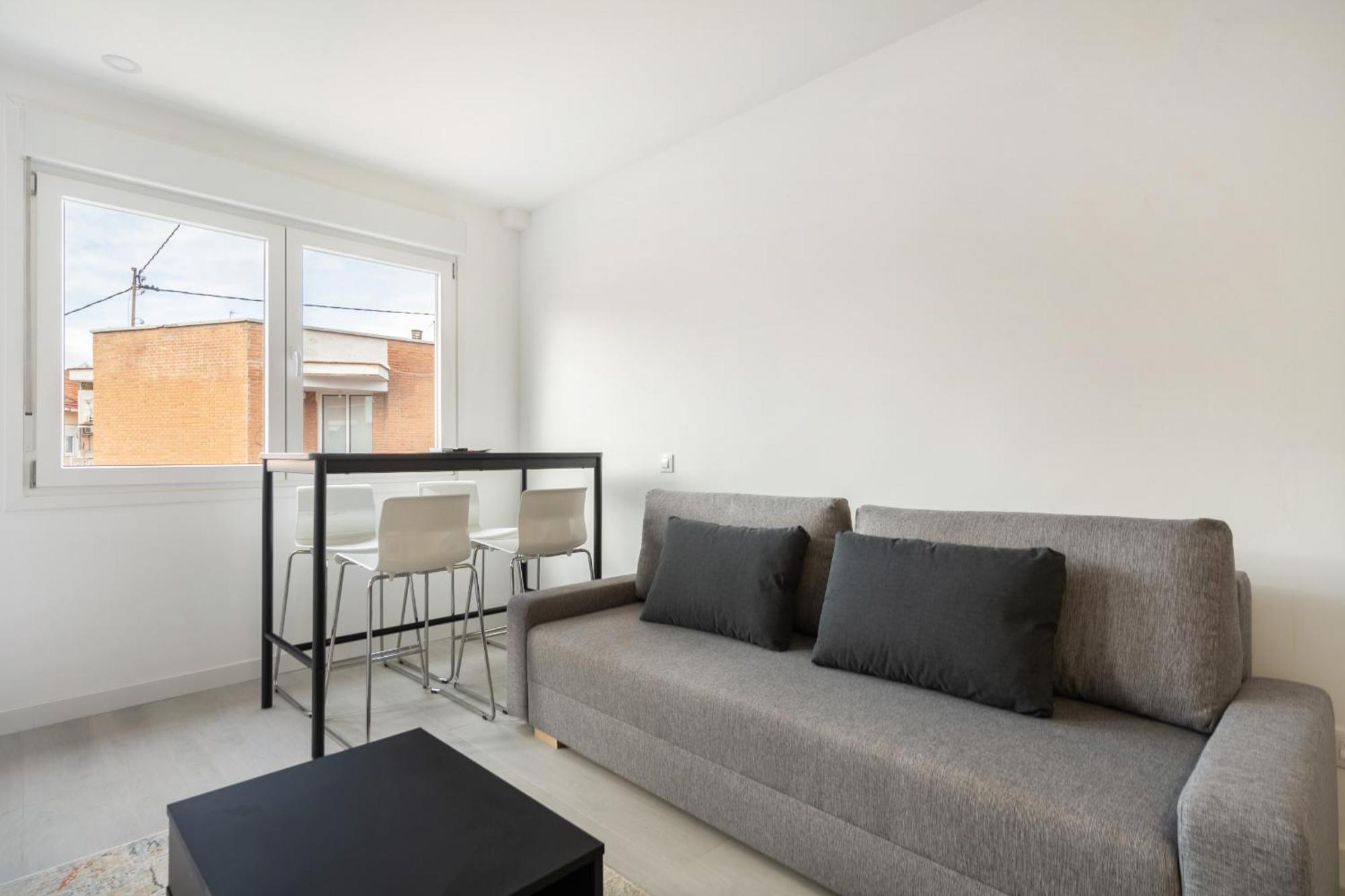 Madriver Apartamentos Reformados Con Parking Gratuito Exteriör bild