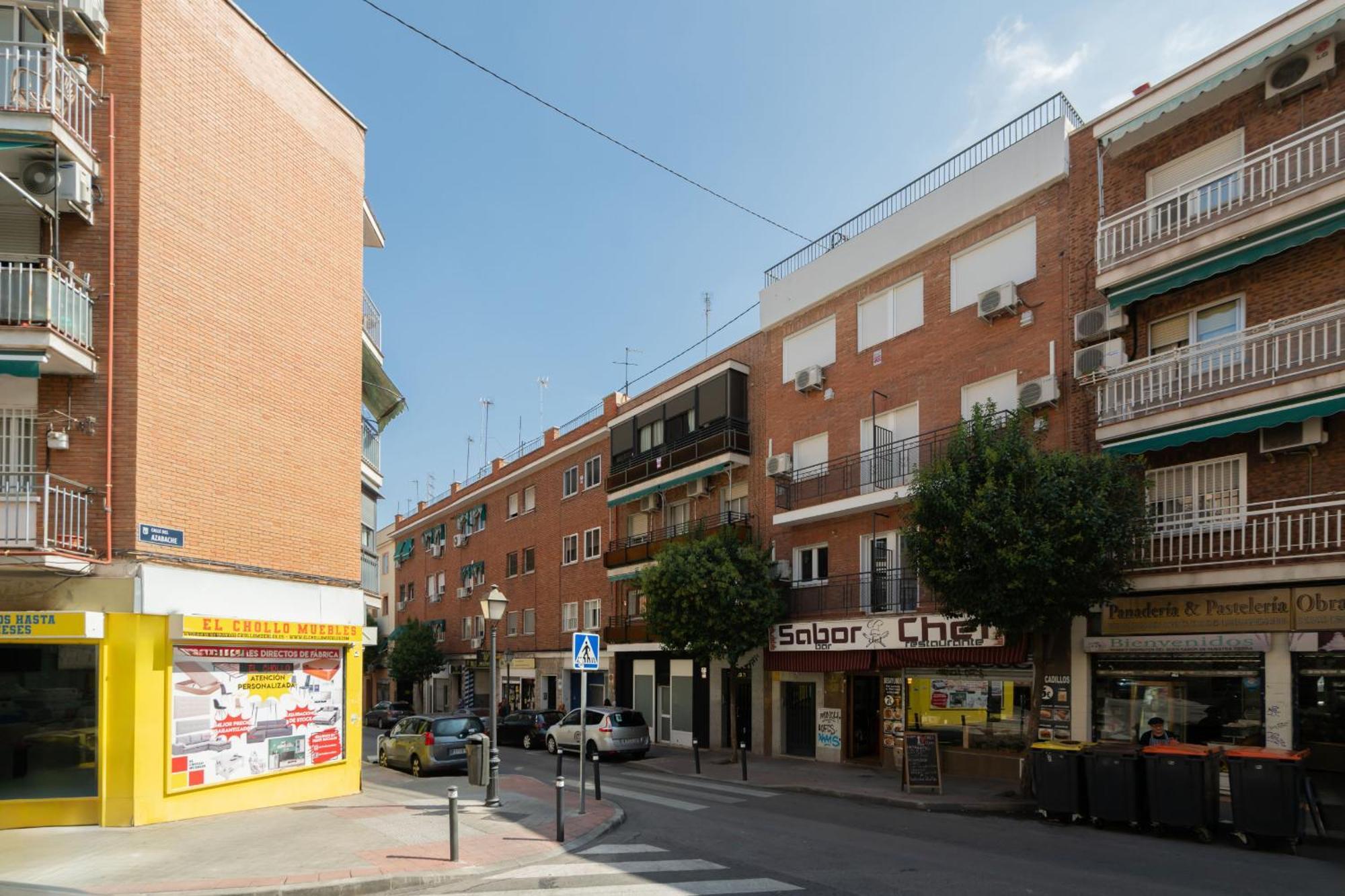 Madriver Apartamentos Reformados Con Parking Gratuito Exteriör bild